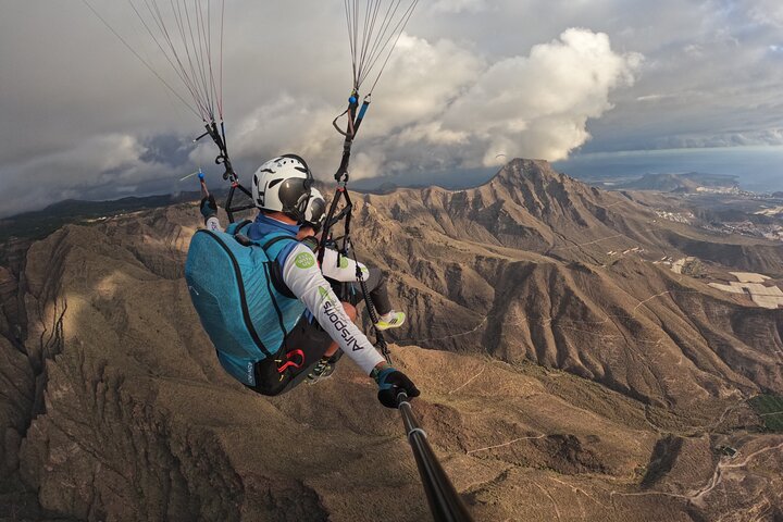 Bronze Tandem Paragliding Voo no Sul de Tenerife com Pick-up