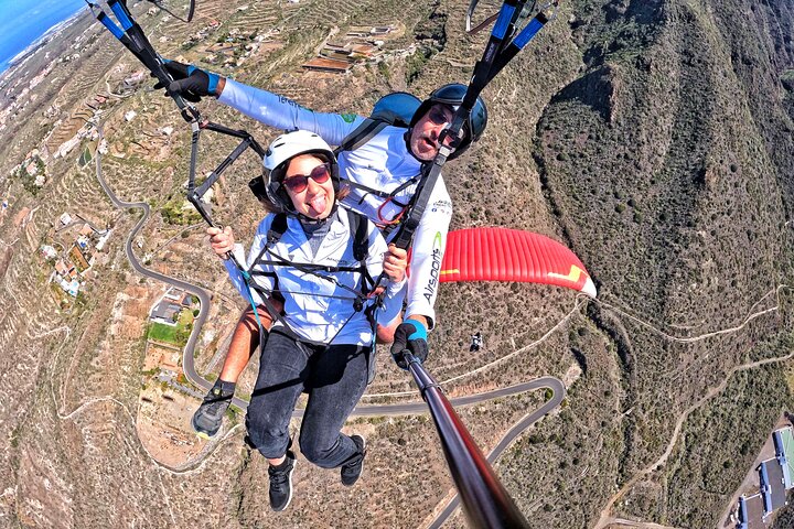 Bronze Tandem Paragliding Voo no Sul de Tenerife com Pick-up