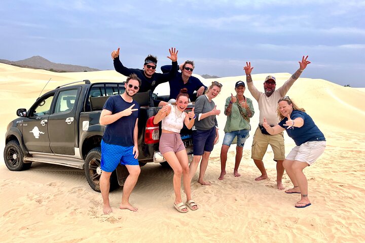 Excursão diurna em grupo 4x4 Boa Vista Sul e Norte com sandboard