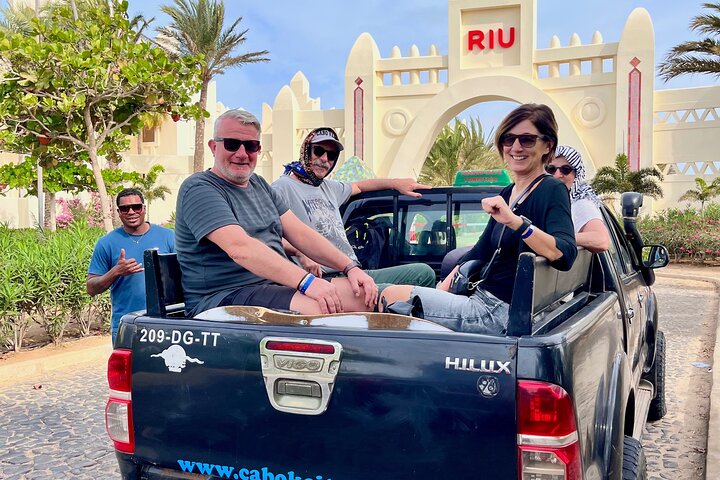 Excursão diurna em grupo 4x4 Boa Vista Sul e Norte com sandboard