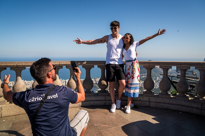 Half-Day Tour: Christ the Redeemer, Selarón & Sunset at Sugarloaf