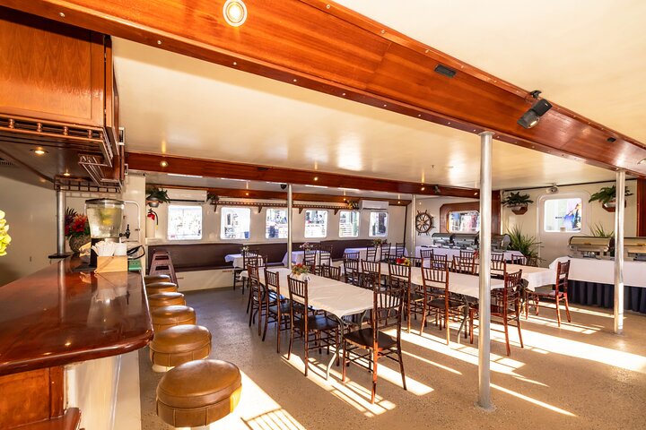 Key West Sunset Cruise: Middag, live musikk og drikkevarer inkludert