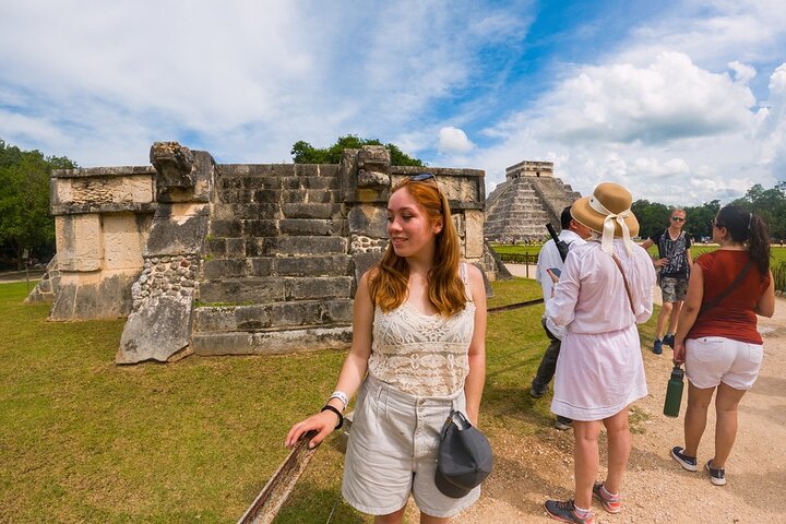 Guidad tur till Chichén Itzá och Cenote och Valladolid med lunch