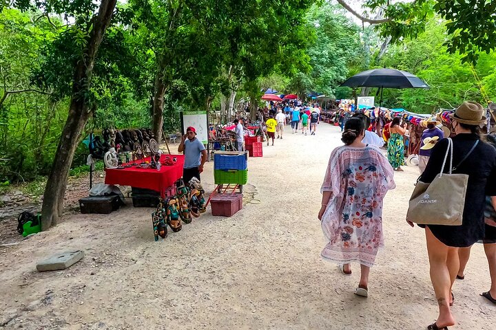 Guidad tur till Chichén Itzá och Cenote och Valladolid med lunch