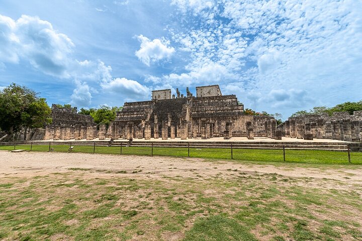 Guidad tur till Chichén Itzá och Cenote och Valladolid med lunch