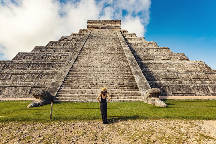 Guidad tur till Chichén Itzá och Cenote och Valladolid med lunch
