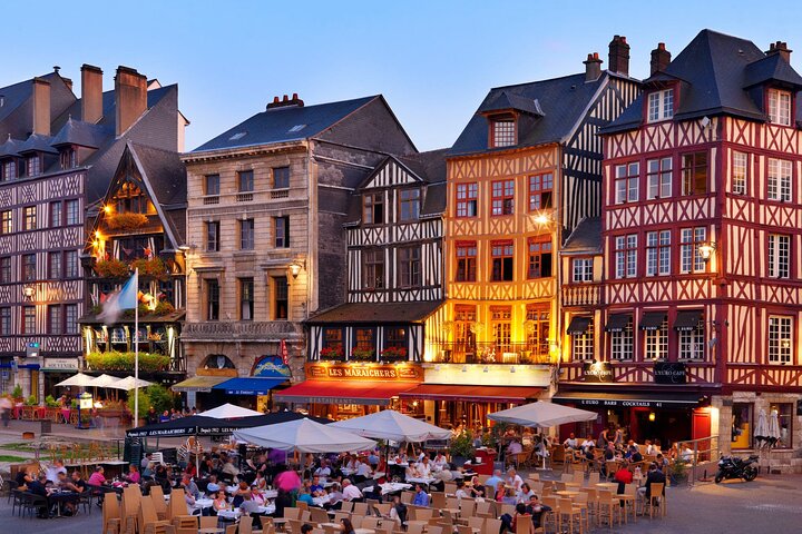 Rouen: tour privato a piedi con una guida turistica autorizzata