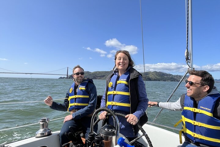 2hr. Esperienza di navigazione privata sulla baia di San Francisco (6 Ospiti)