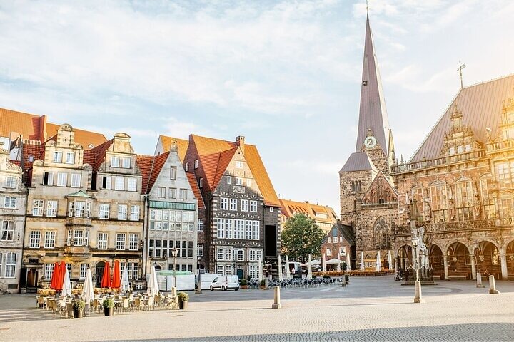 Recorrido privado a pie con guía por las atracciones imprescindibles de Bremen
