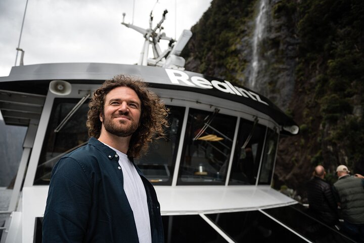 Premium Milford Sound Cruise Including Lunch