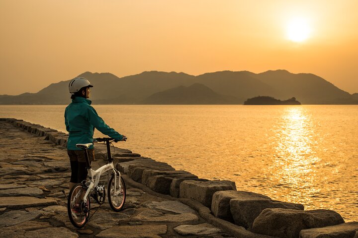 Excursion privée d'une demi-journée à vélo électrique Shimanami Kaido - 3 itinéraires