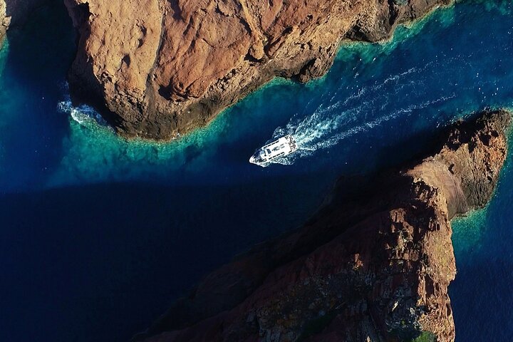 Vänlig upptäckt av Scandola Calanques de Piana och måltidsstopp vid Girolata