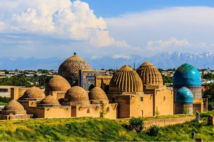Private Samarkand City Tour with Transport: Inside Attractions