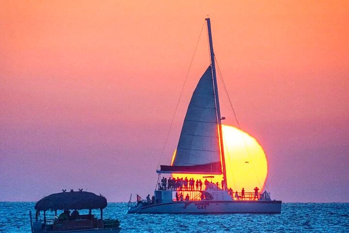 Key West Signature Sunset Sail med levende musikk, åpen bar og mat