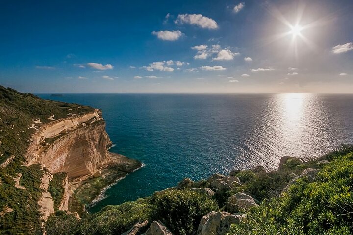 Crociera di andata e ritorno per Malta, inclusa la Laguna Blu con pranzo e bevande