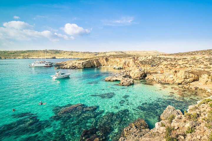 Crociera di andata e ritorno per Malta, inclusa la Laguna Blu con pranzo e bevande