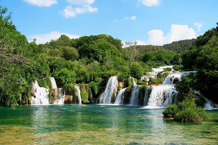 Da Trogir, Seget, Okrug: Cascate di Krka & tour culturale di Sebenico