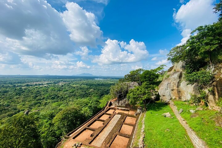 Sigiriya Rock og Jeep Safari privat tur fra Trincomalee