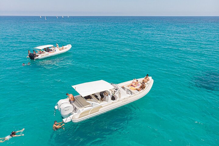 Excursión en barco de día completo de San Vito Lo Capo a Castellammare del Golfo