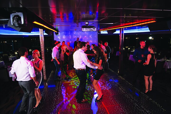 City Cruises NYC : Dîner croisière Skyline au départ du New Jersey