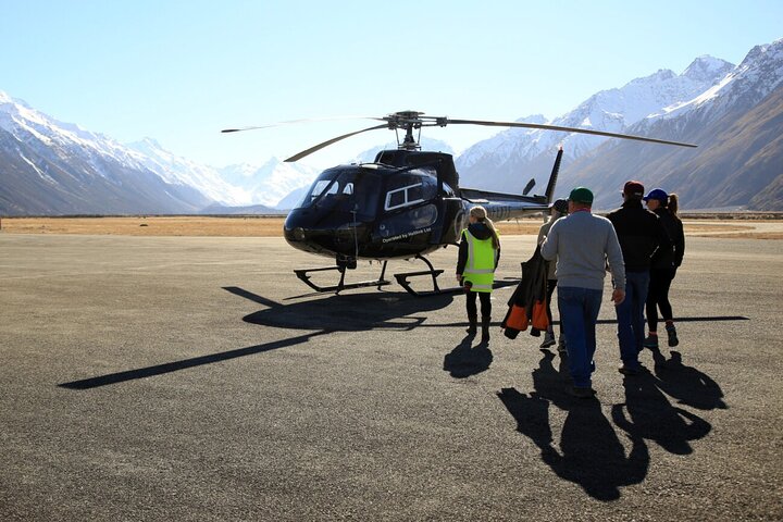 25-minuters helikopterflyg inklusive en alpin landning