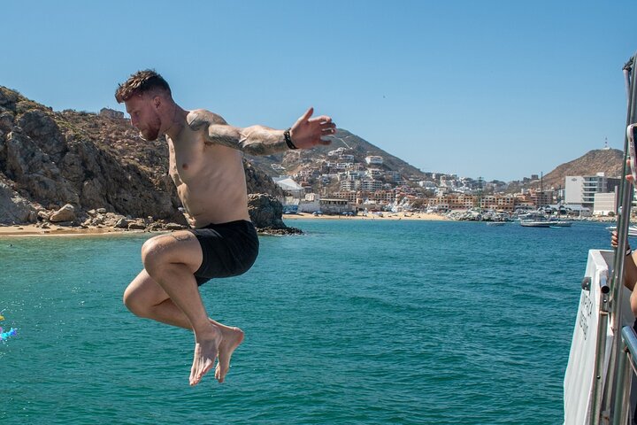 Sesiones de Hip Hop Fiesta en barco Cabo San Lucas