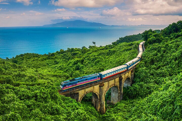 Hue Citadel-tur med autentiskt tåg via Hai Van Pass från Da Nang