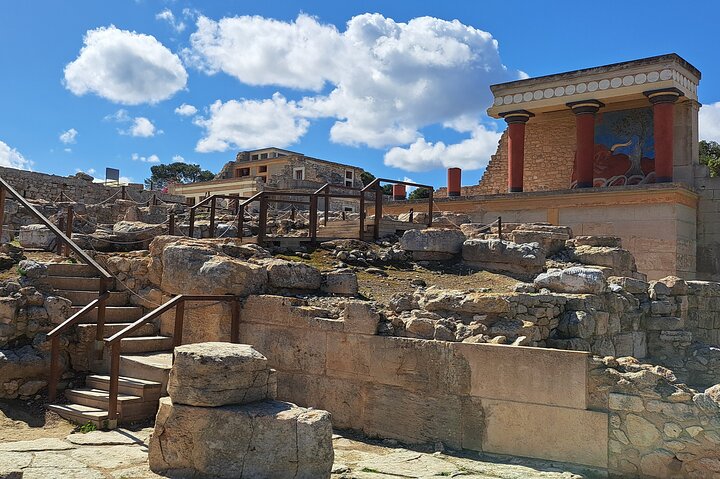 Privétour-Knossos Palace Zeus Cave Pottery Olijfmolen & wijn