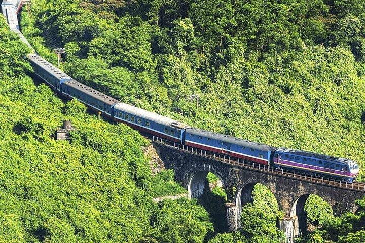 Hue Citadel-tur med autentiskt tåg via Hai Van Pass från Da Nang