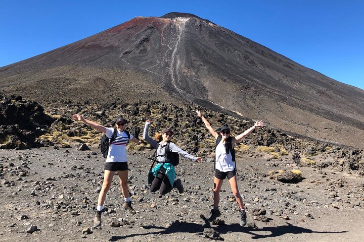 Passeggiata di gruppo guidata premium del Tongariro Crossing