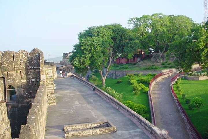 Un viaggio di Khajuraho, Orchha, Gwalior, Jhansi da Delhi in 5 giorni