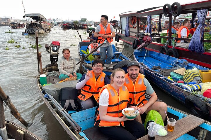 Ecotour privado en Can Tho: mercado flotante-naturaleza reservada