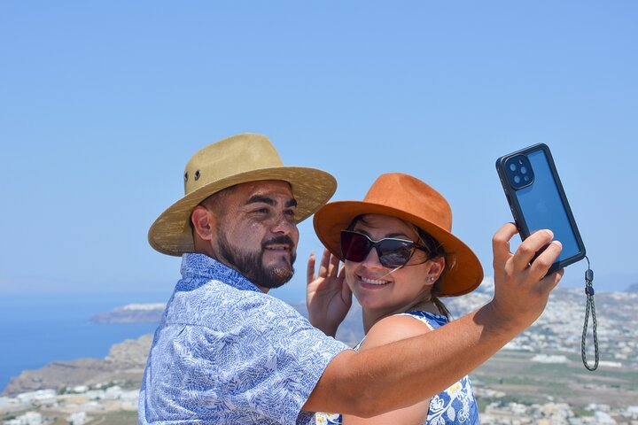 Santorini Highlights Tour per piccoli gruppi con opzione di degustazione di vini