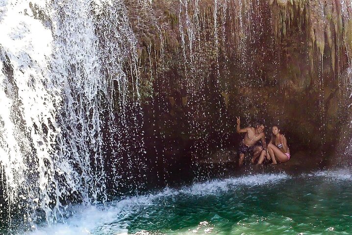 Hoteller i nærheden af Tarsier, Waterfalls & Chocolate Hills Tour