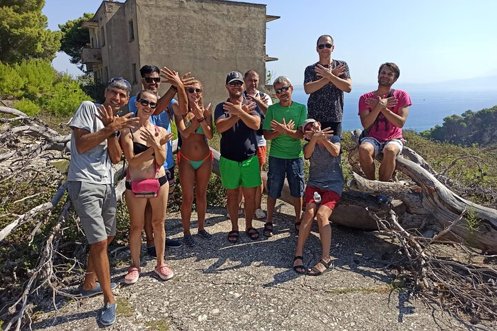 Panoramatur og snorkling i Haxhi Ali-grotten og Karaburun