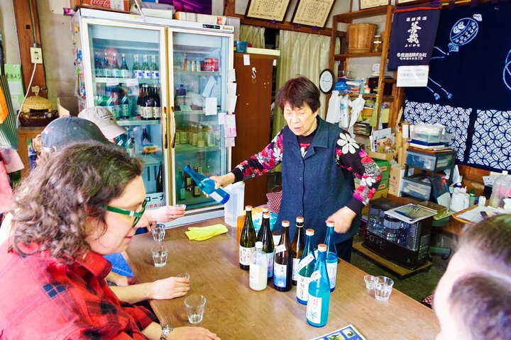 Matsumoto Castle, Sake & lokale hapjes wandeltocht