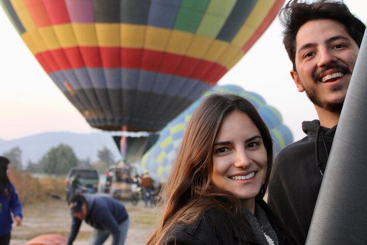 Ballongfly + Grotta frokost + Teotihuacan tur fra Mexico City