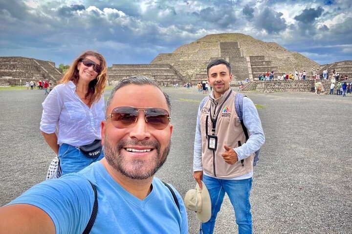 Ballongfly + Grotta frokost + Teotihuacan tur fra Mexico City