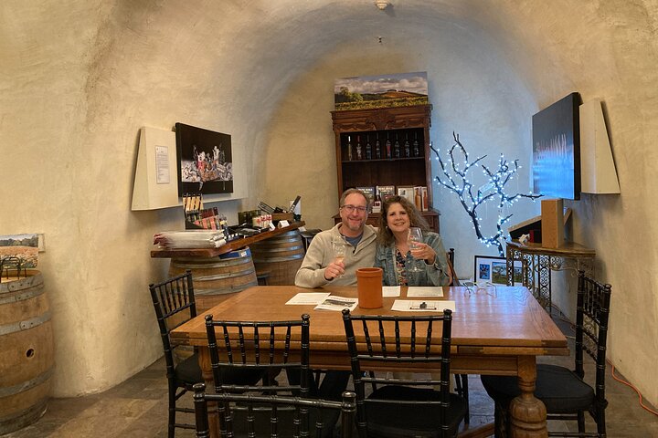 "Fabulous Private Wine Tour of Napa & Sonoma for 2 to 5 People"