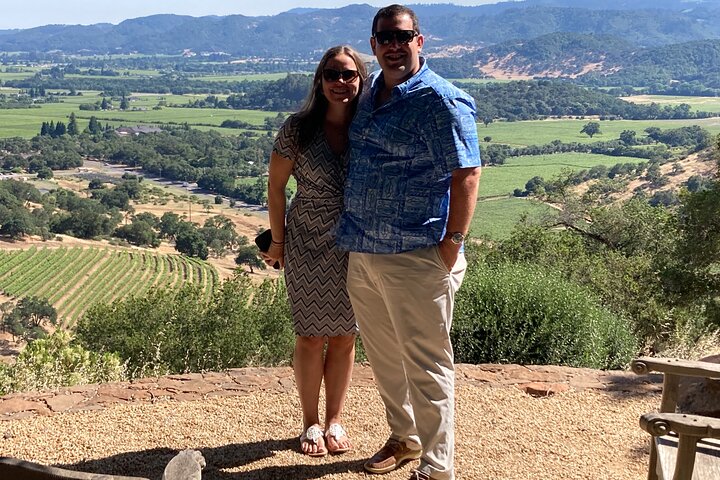 "Fabulous Private Wine Tour of Napa & Sonoma for 2 to 5 People"