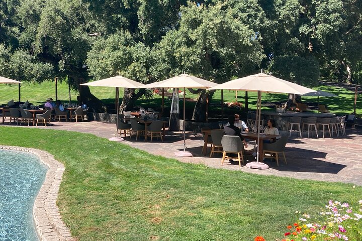 "Fabulous Private Wine Tour of Napa & Sonoma for 2 to 5 People"