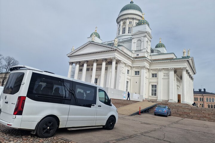 Helsingfors-Vanda flygplats till hotell till flygplats/taxi