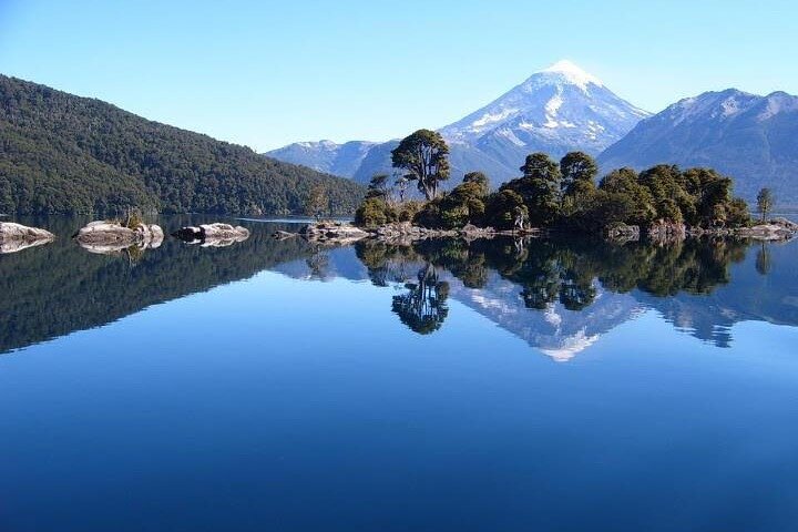 Gita di un giorno al lago Huechulafquen e al vulcano Lanin