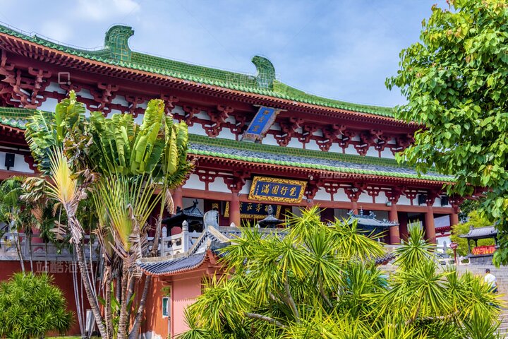 Excursión privada de un día al templo de Nanshan y Tianyahaijiao con almuerzo desde Sanya