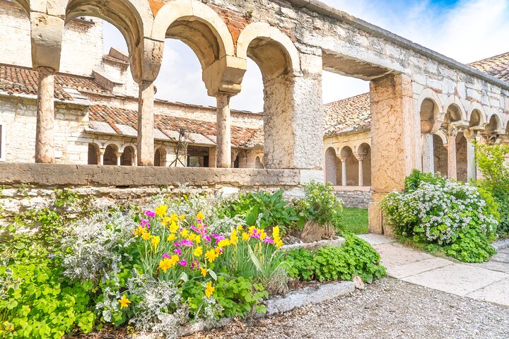 Große Tour durch Valpolicella : Schwerpunkt Amarone, 2 Weingüter und Mittagessen