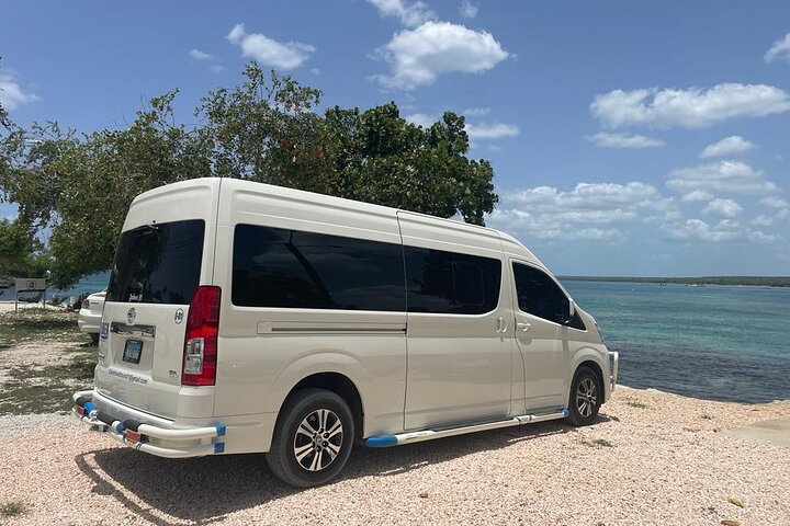 Privétransfer tussen Santo Domingo Airport en Punta Cana