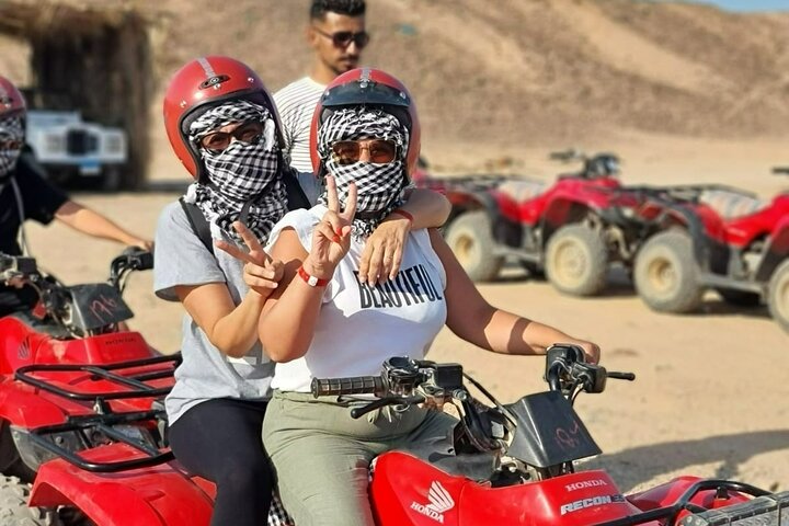 Hoteller i nærheden af Marsa Alam Sunset Quad Safari med Camel Ride