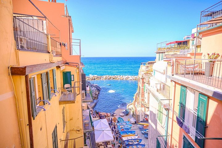 Cinque Terre-tur med limoncino-prøvesmagning fra La Spezia Port