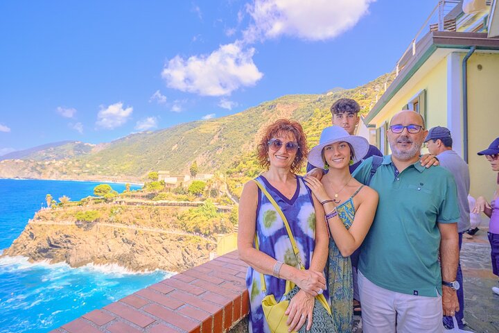 Cinque Terre-tur med limoncino-prøvesmagning fra La Spezia Port
