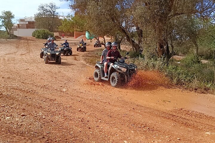 Albufeira 1,5 horas Tour todoterreno Tour de aventura en quad